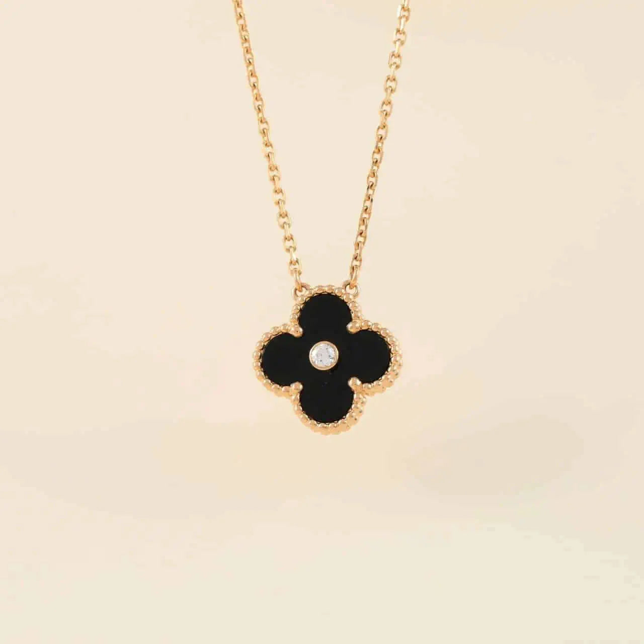 [Regal Gem]CLOVER 15MM DIAMOND ONYX NECKLACE