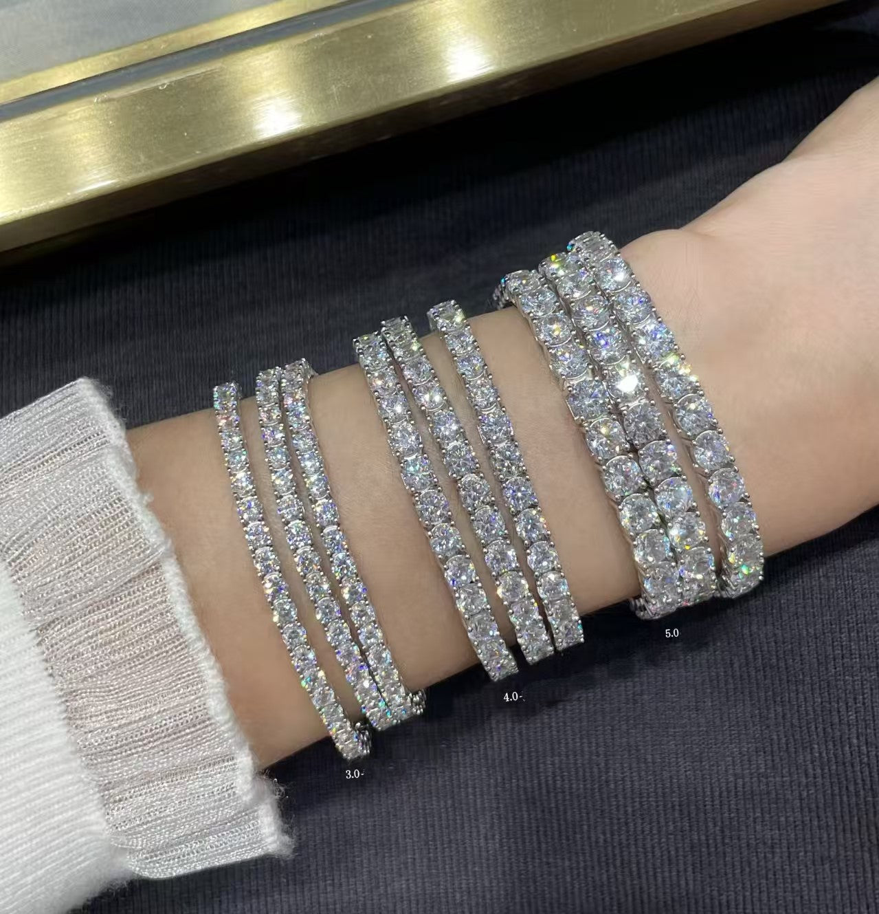 [Regal Gem jewelrys]TENNIS BRACELET WITH FULL DIAMOND SETTING