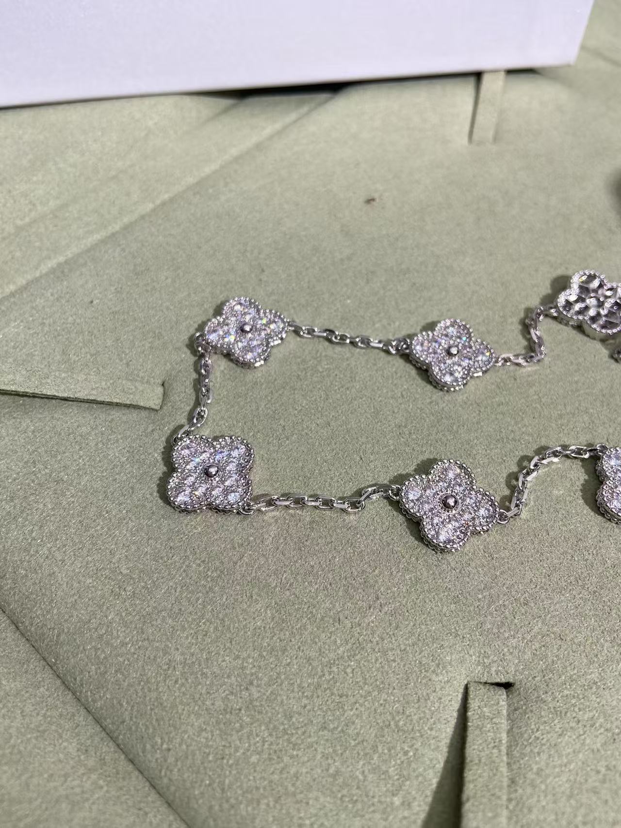 [Regal Gem Jewelry]CLOVER 10 MOTIFS  FULL DIAMOND NECKLACE