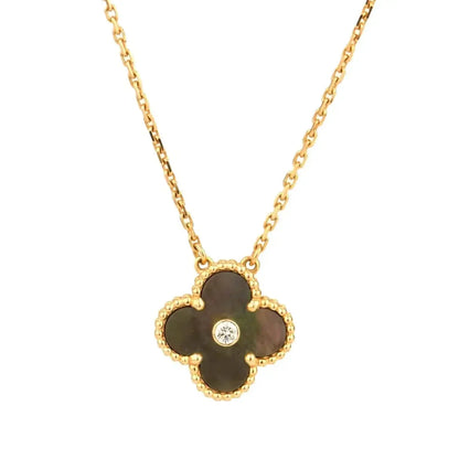 [Regal Gem]CLOVER 15MM DIAMOND AND MOTHER-OF-GREY NECKLACE