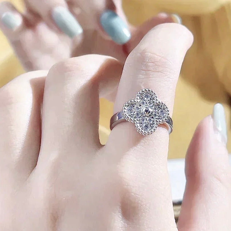 [Regal Gem]CLOVER DIAMOND RING
