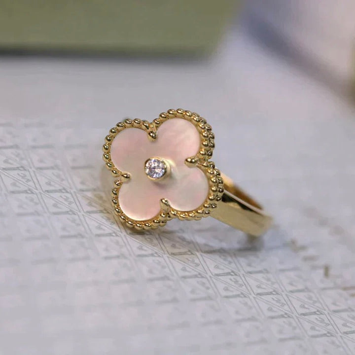 [Regal Gem]CLOVER PINK MOP RING GOLD DIAMOND