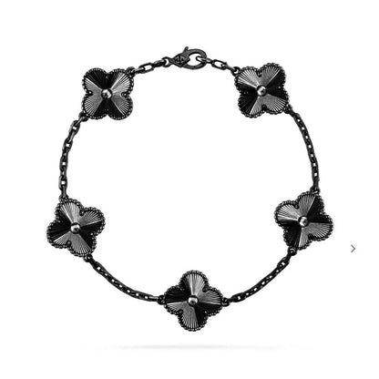[Regal Gem]CLOVER 5 MOTIF BLACK BRACELET