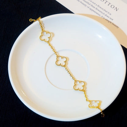 [Regal Gem]CLOVER 5 MOTIF ROCK CRYSTAL BRACELET