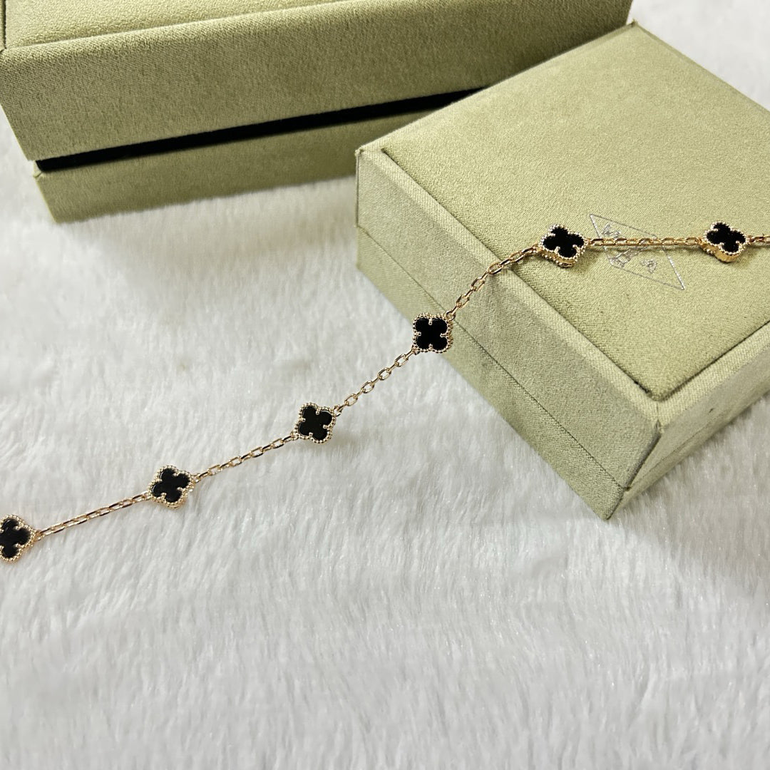 [Regal Gem]CLOVER 6 MOTIF  ONYXS BRACELET-w
