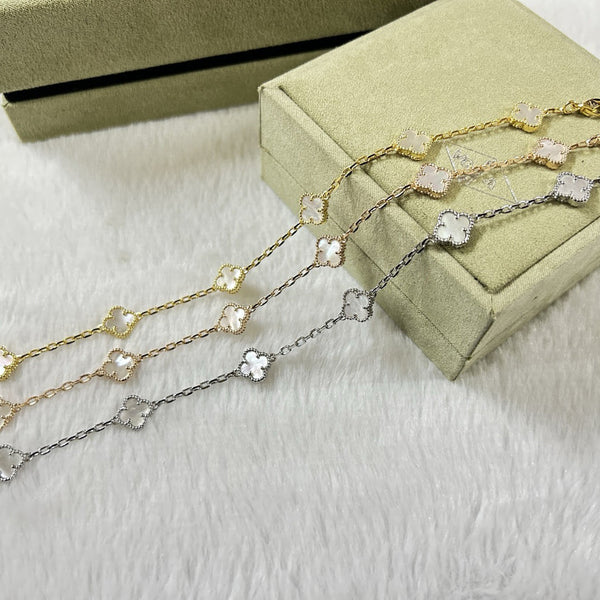 [Regal Gem]CLOVER 6 MOTIF WHITE MOP BRACELET-w