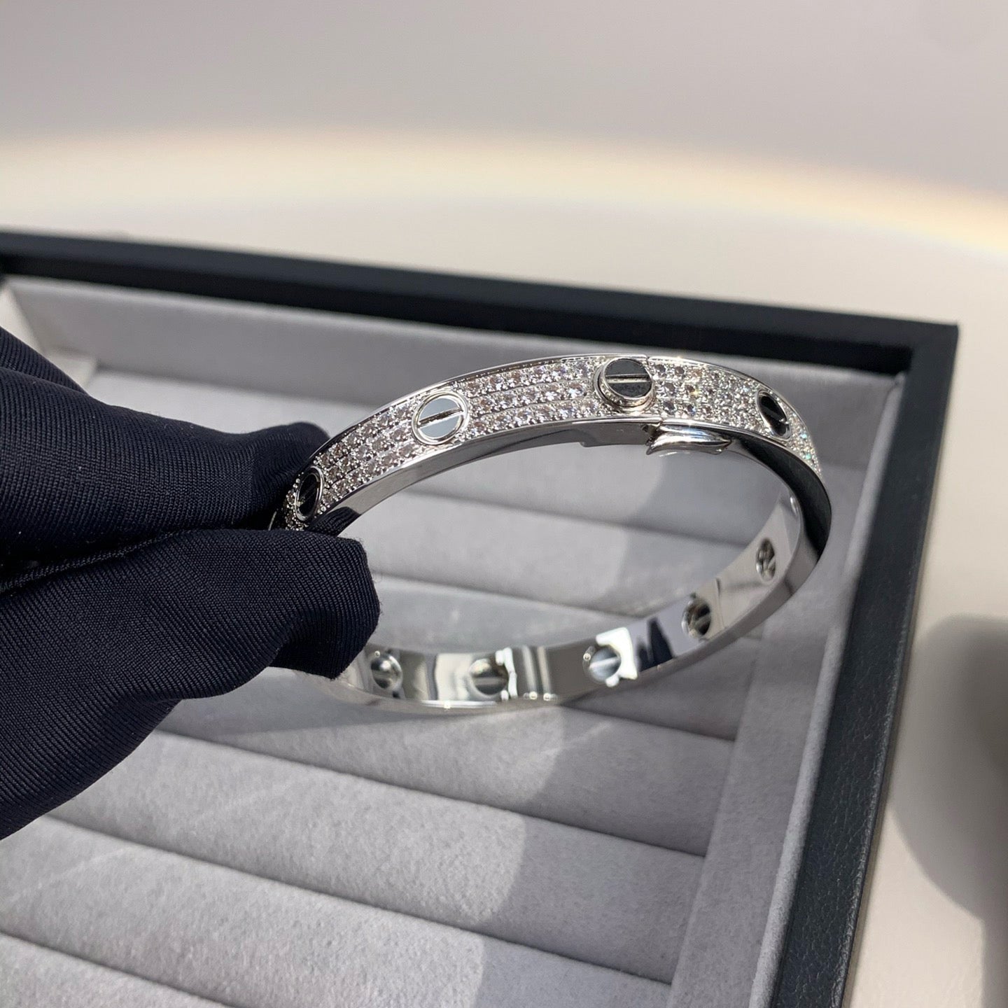 [Regal Gem]LOVE BRACELET 6.1MM DIAMOND-PAVED CERAMIC