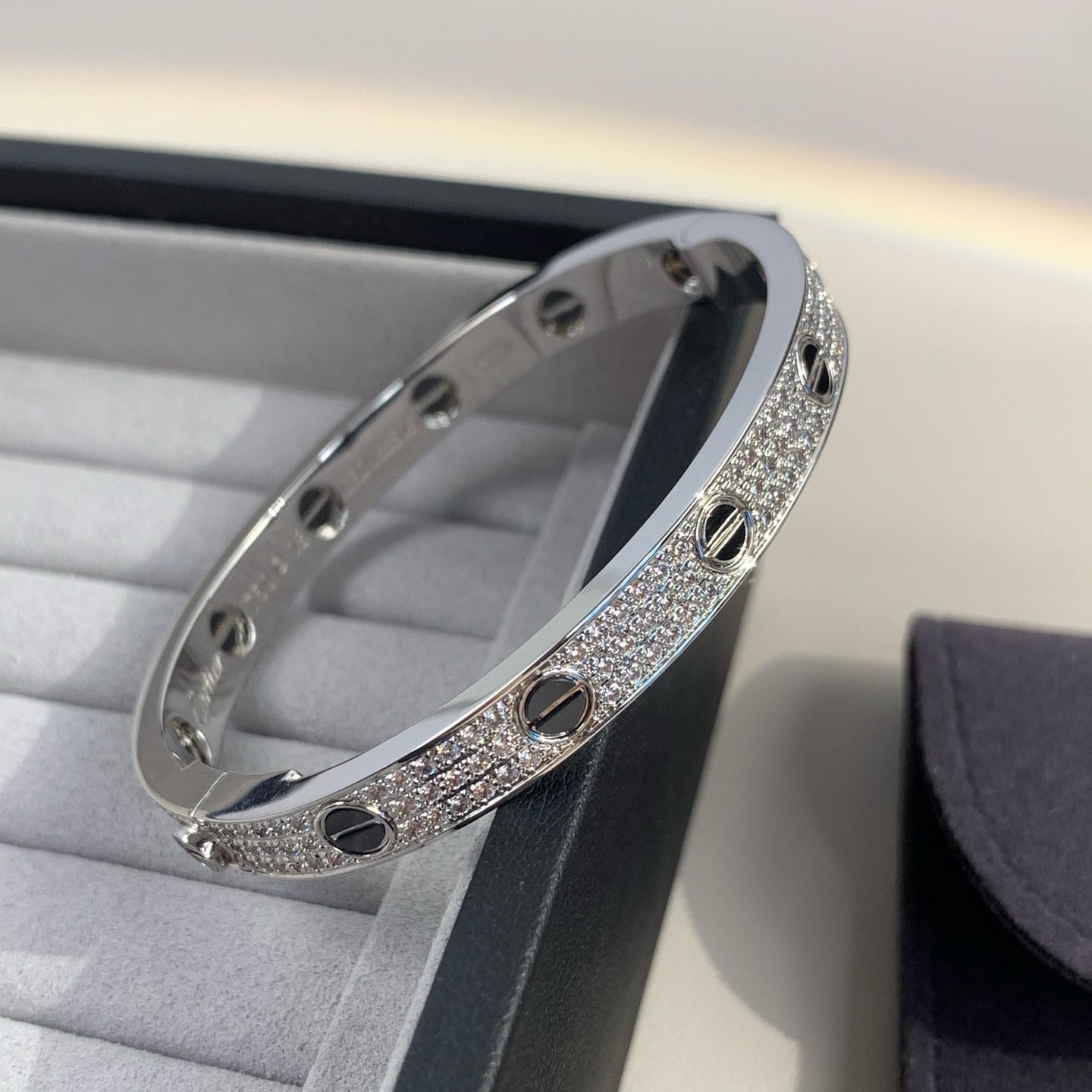 [Regal Gem]LOVE BRACELET 6.1MM DIAMOND-PAVED CERAMIC