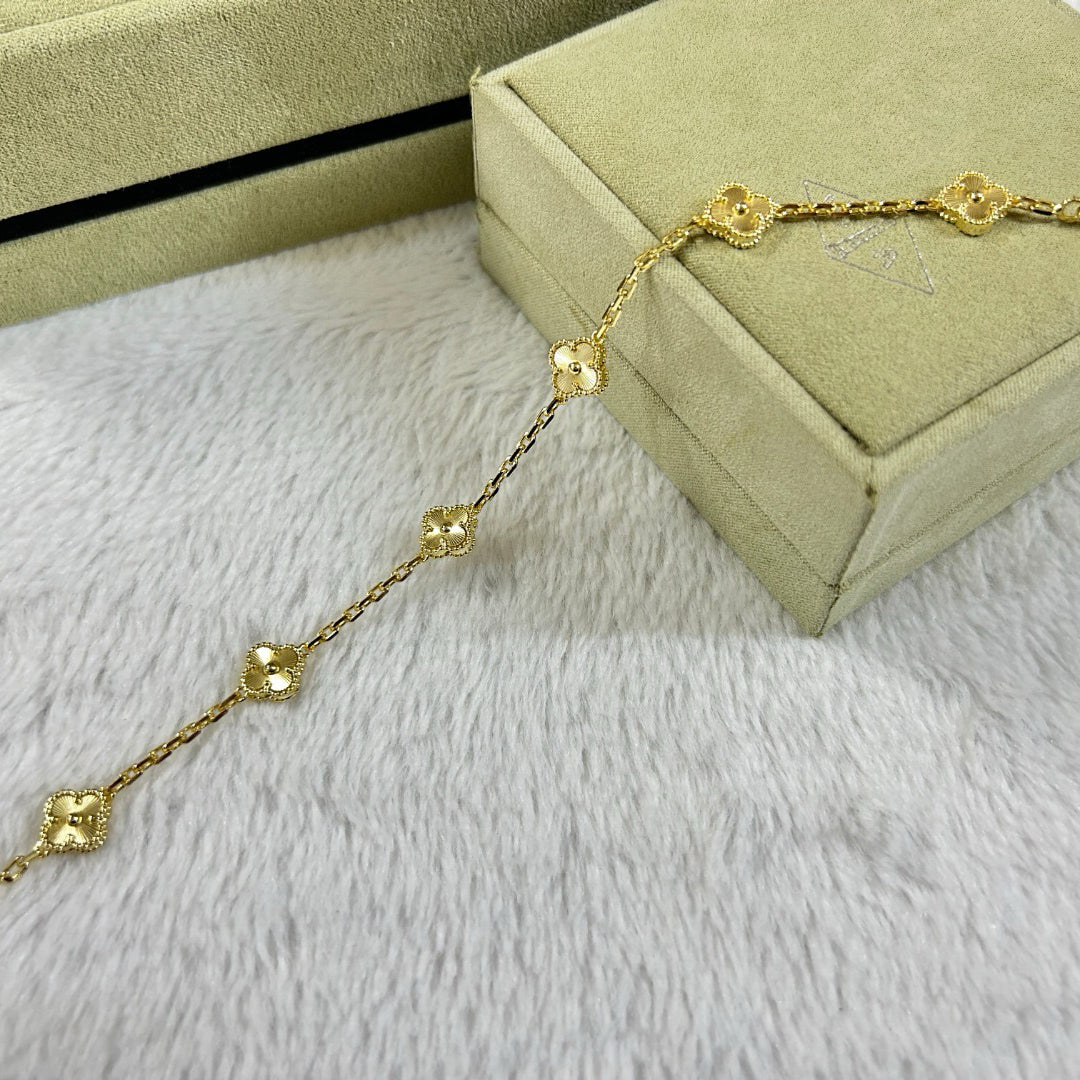 [Regal Gem]CLOVER 6 MOTIF DIAMOND BRACELET
