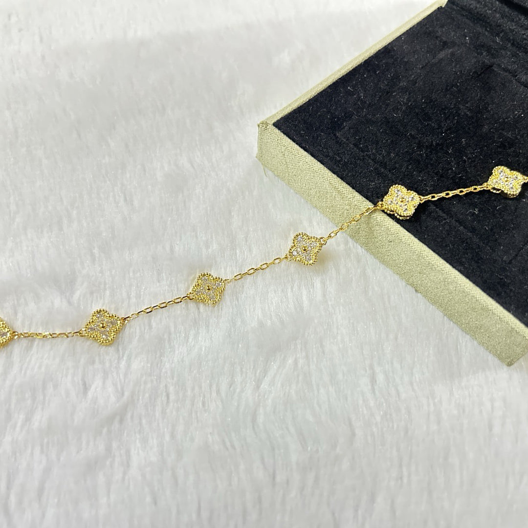 [Regal Gem]CLOVER 6 MOTIF DIAMOND BRACELET
