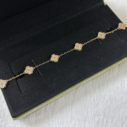 [Regal Gem]CLOVER 6 MOTIF DIAMOND BRACELET