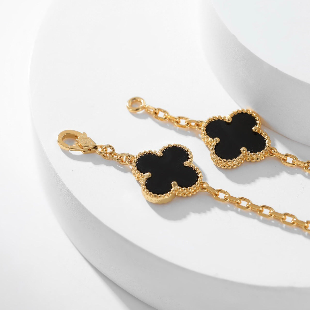 [Regal Gem]CLOVER 10 MOTIFS ONYX NECKLACE
