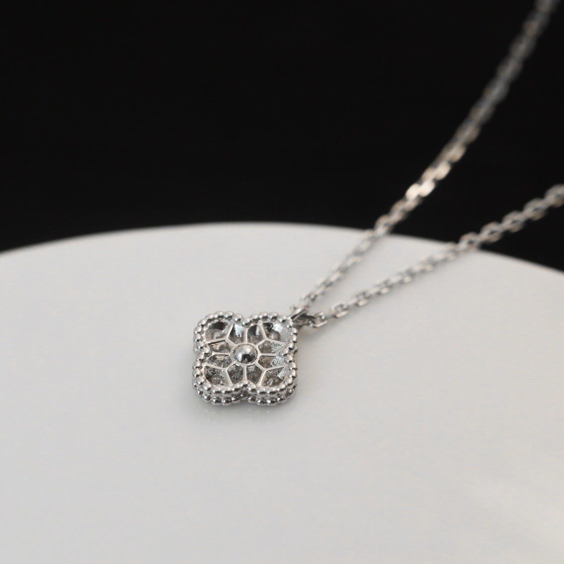 [Regal Gem]CLOVER MINI 9.5MM PENDANT DIAMOND NECKLACE