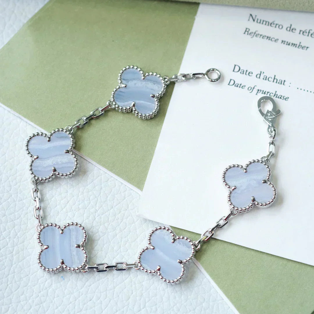 [Regal Gem] CLOVER 5 MOTIF PURPLE CHALCEDONY BRACELET COLLECTION