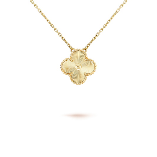 [Regal Gem]CLOVER 15MM LASER NECKLACE AND BOX