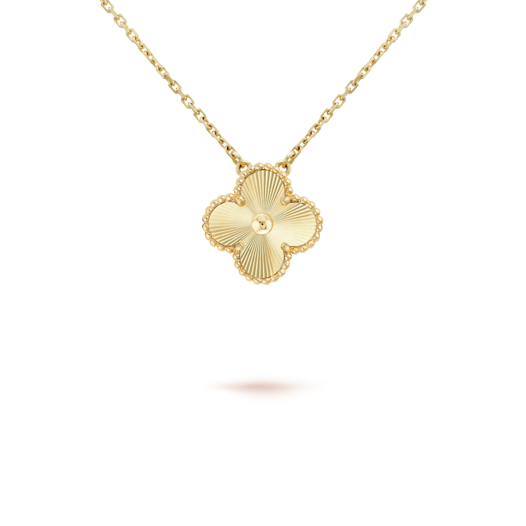 [Regal Gem]CLOVER 15MM LASER NECKLACE
