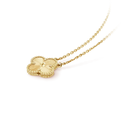 [Regal Gem]CLOVER 15MM LASER NECKLACE