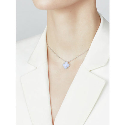 [Regal Gem]CLOVER 15MM BLUE CHALCEDONY NECKLACE SILVER