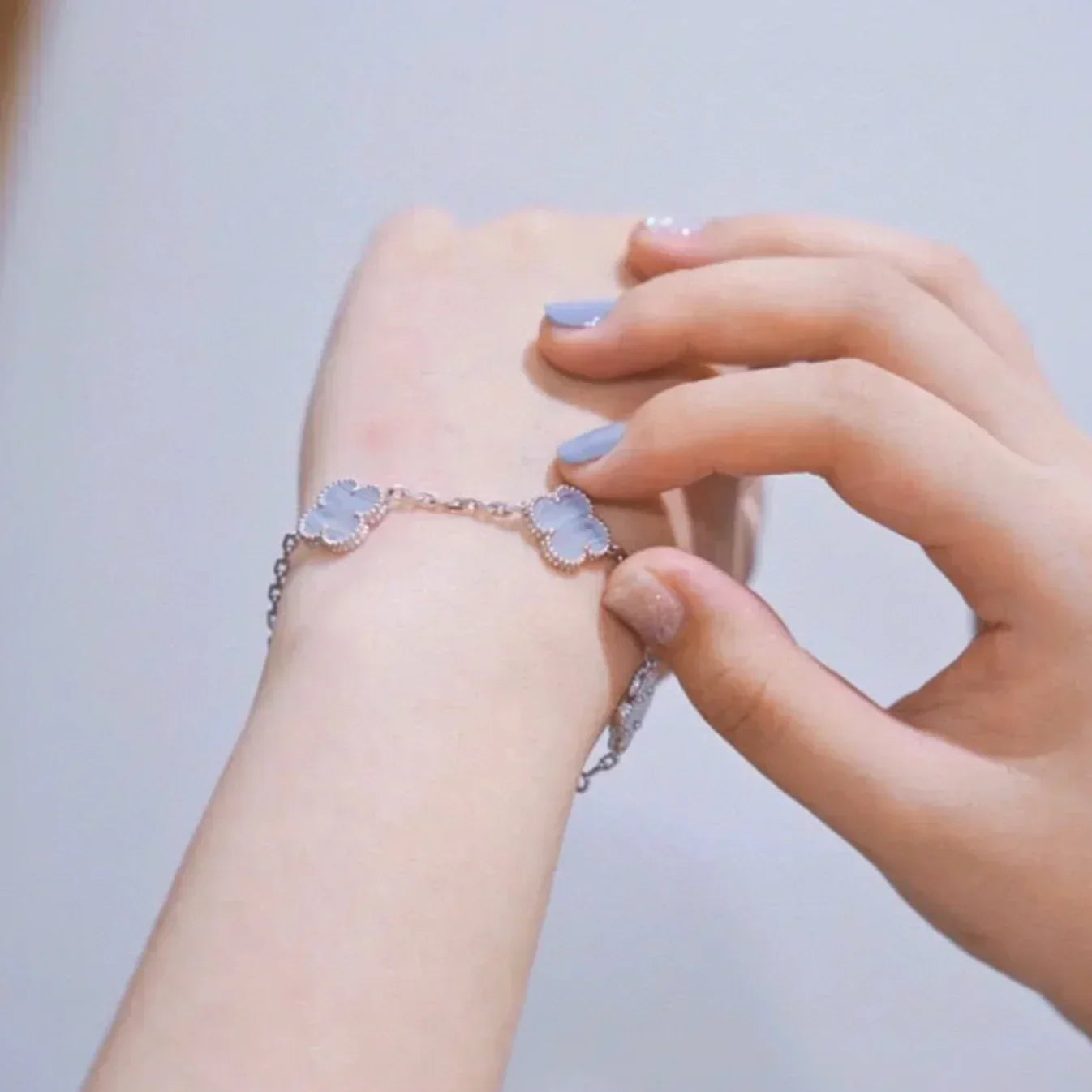 [Regal Gem] CLOVER 5 MOTIF PURPLE CHALCEDONY BRACELET COLLECTION