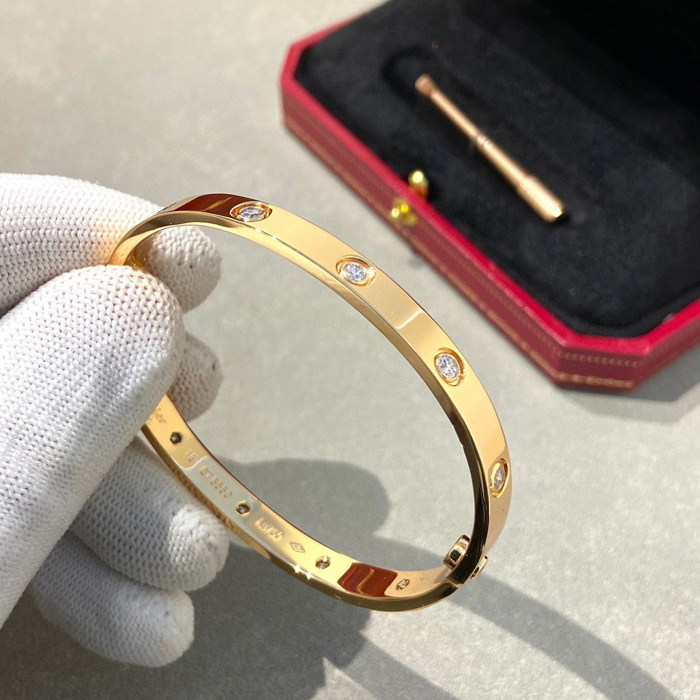 [Regal Gem]LOVE BRACELET 6.1MM 10 DIAMONDS
