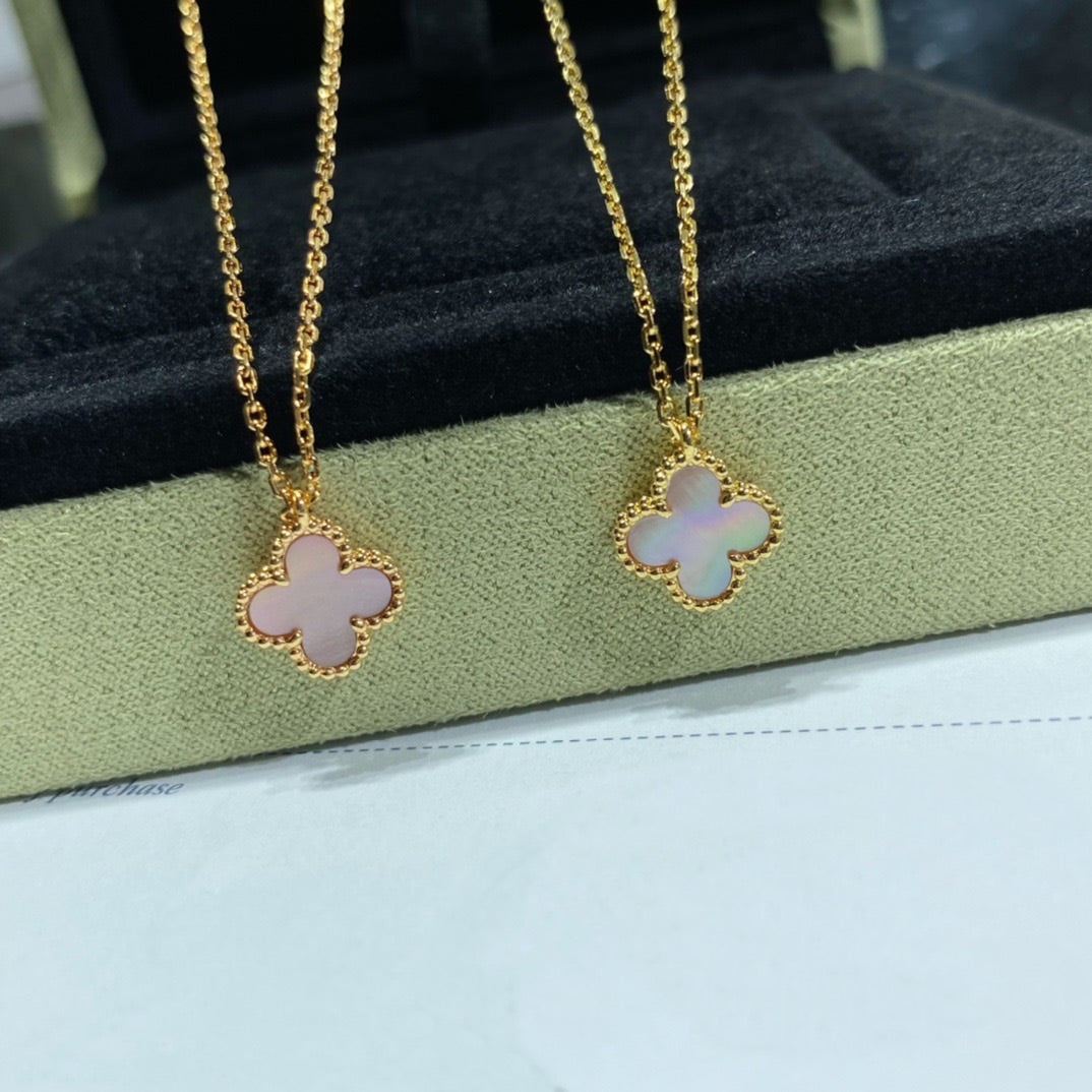 [Regal Gem]CLOVER 15MM PINK MOTHER-OF-PEARL SINGLE FLOWER NECKLACE