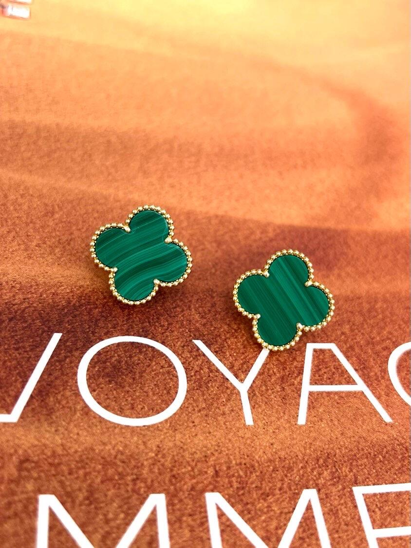 [Regal Gem] CLOVER LARGE (20mm) 1 MOTIFS GREENER MOP STUD EARRINGS