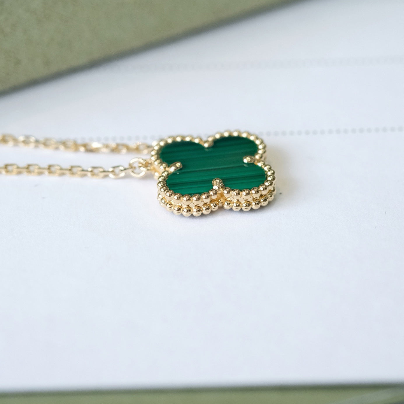 [Regal Gem]CLOVER 15MM MALACHITE SINGLE FLOWER  NECKLACE