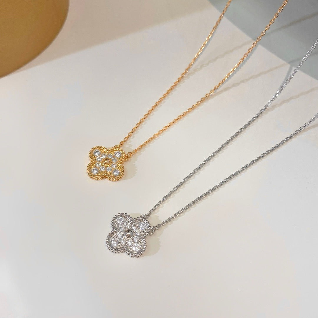 [Regal Gem]CLOVER 15MM DIAMOND SINGLE FLOWER NECKLACE