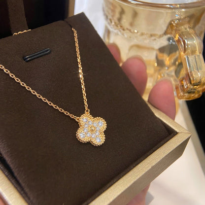 [Regal Gem]CLOVER 15MM DIAMOND SINGLE FLOWER NECKLACE