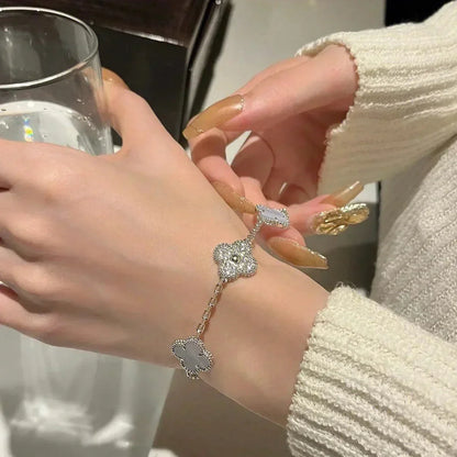 [Regal Gem] CLOVER 5 MOTIF PURPLE CHALCEDONY BRACELET COLLECTION