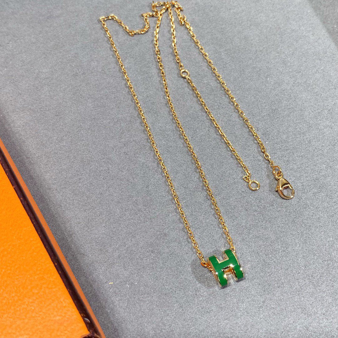 [Regal Gem]POP H GREEN NECKLACE SILVER AND GOLD