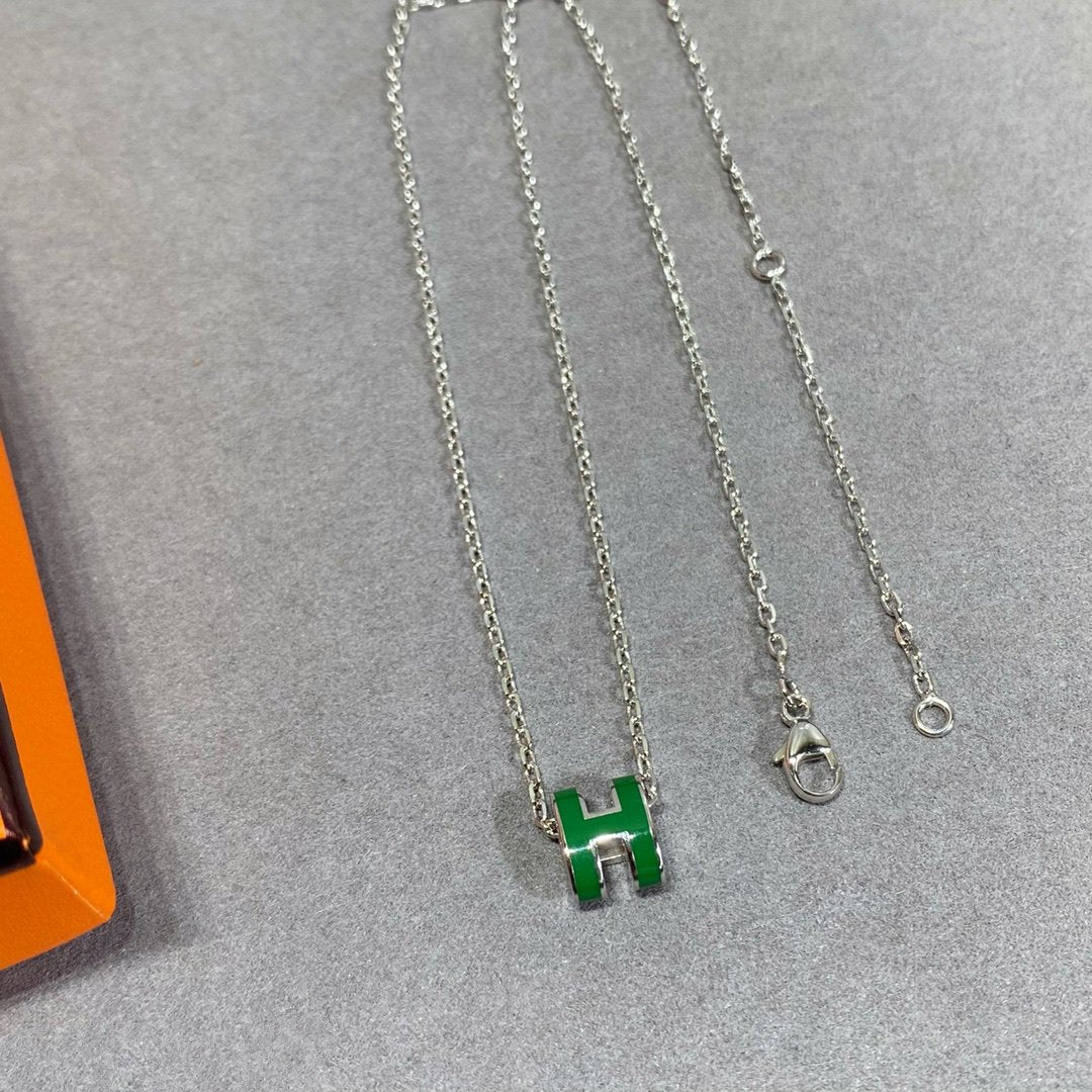 [Regal Gem]POP H GREEN NECKLACE SILVER AND GOLD