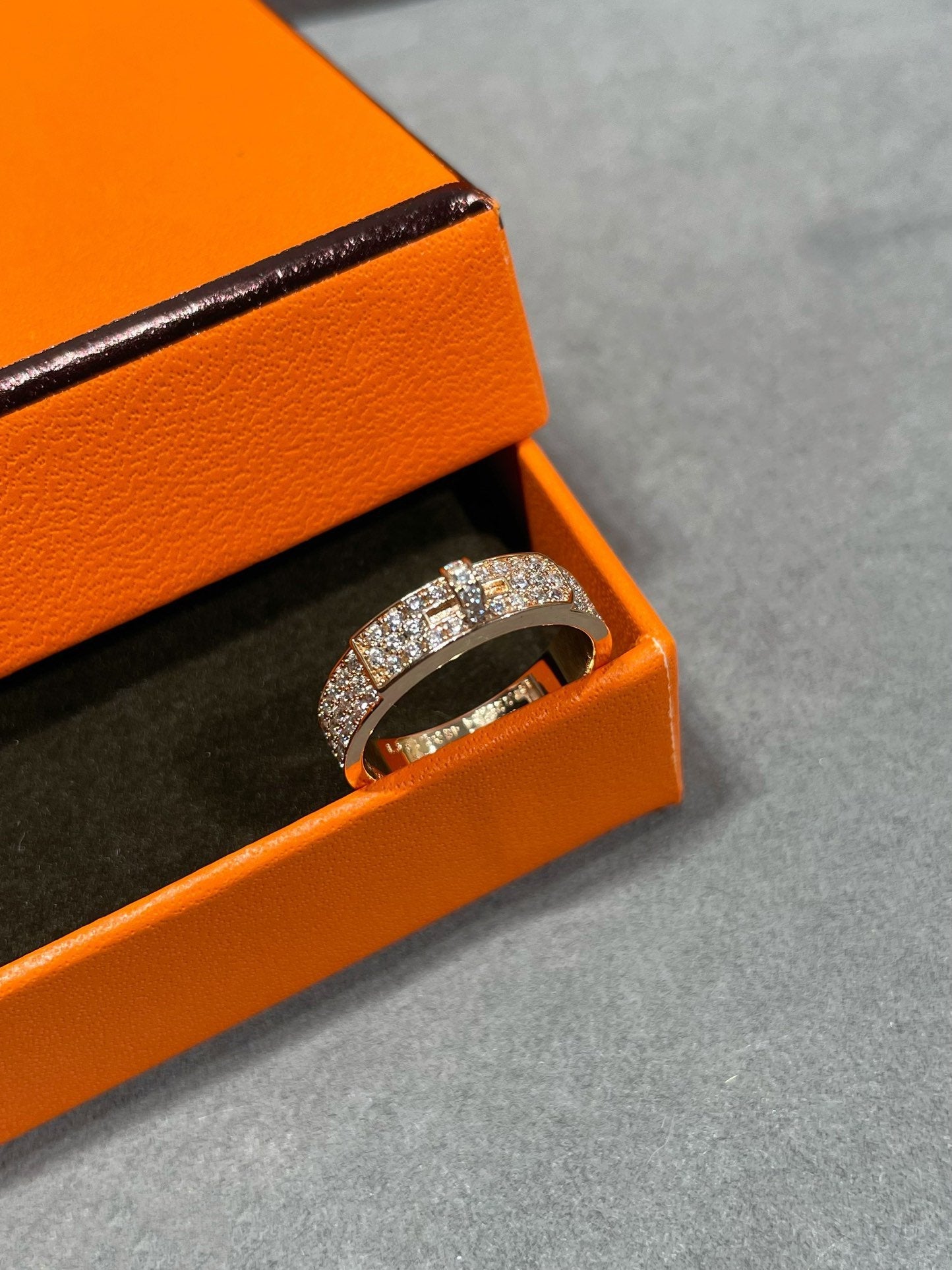 [Regal Gem]KELLY PINK GOLD DIAMOND RING