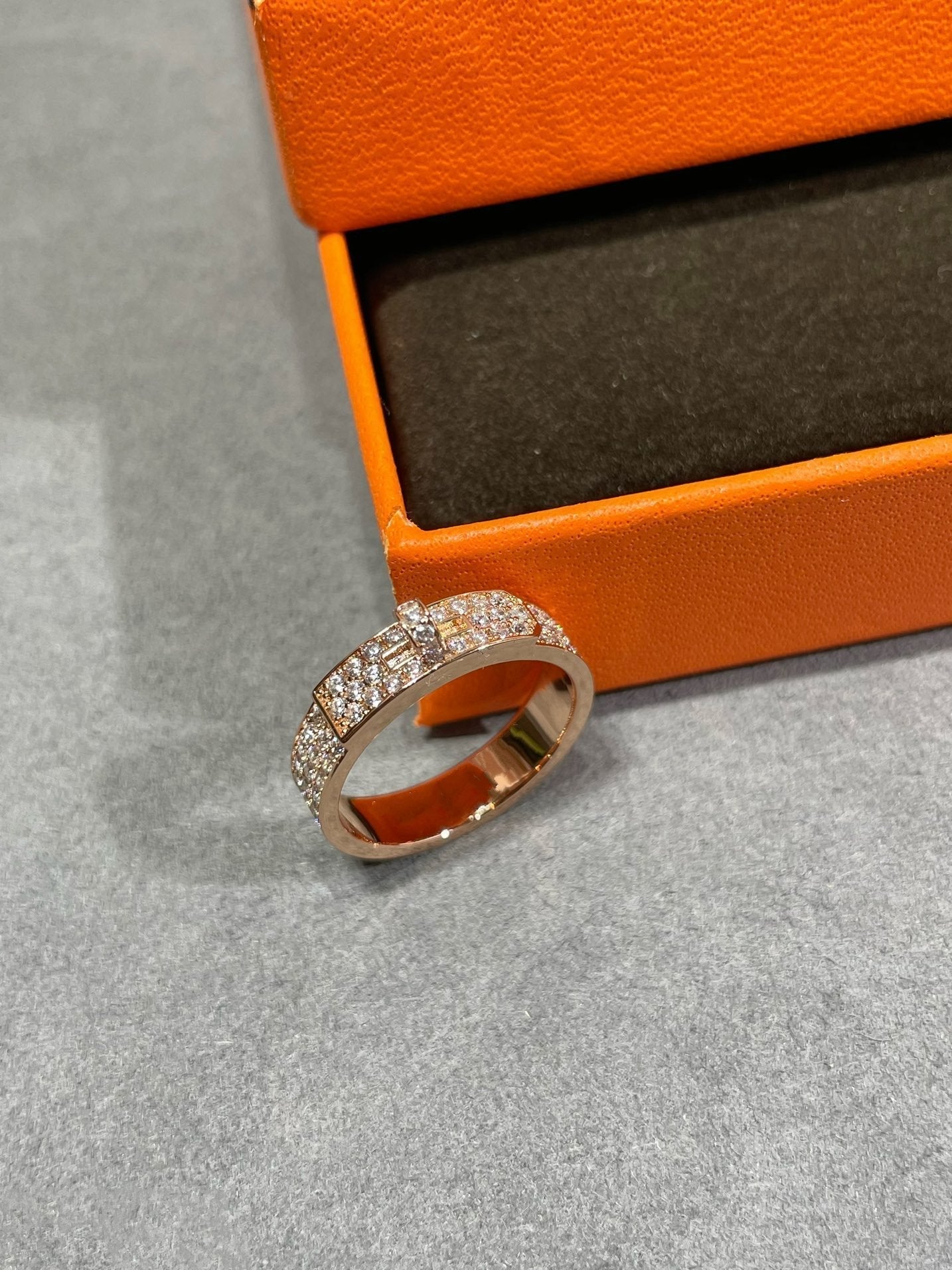 [Regal Gem]KELLY PINK GOLD DIAMOND RING