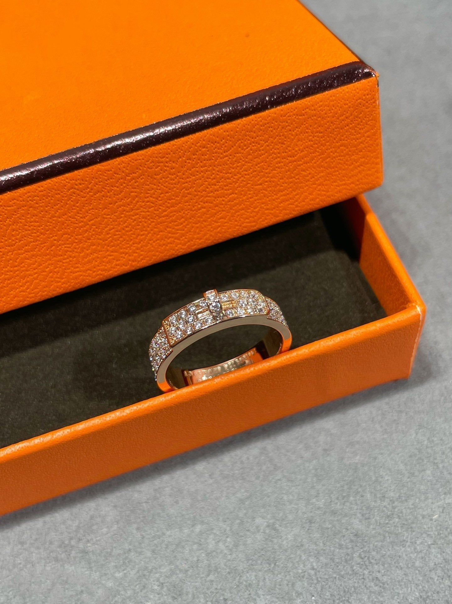 [Regal Gem]KELLY PINK GOLD DIAMOND RING