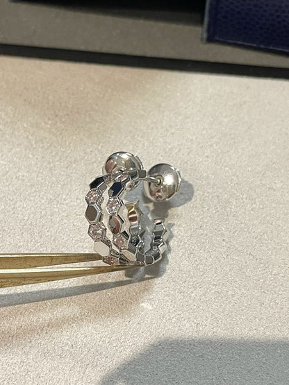 [Regal Gem]Hollow Design Four-Leaf Clover Flower Shape Ring
