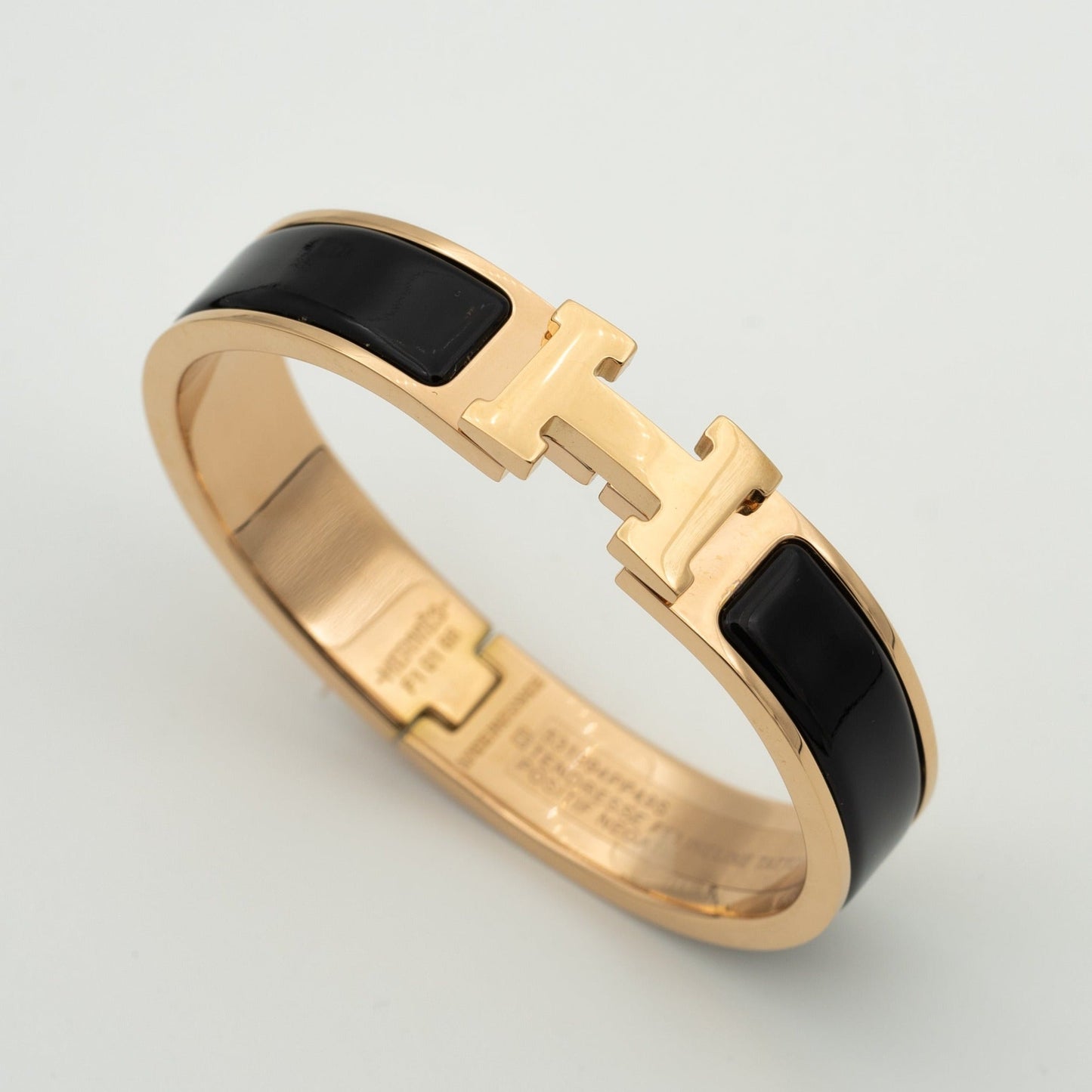 [Regal Gem]H BLACK BRACELET