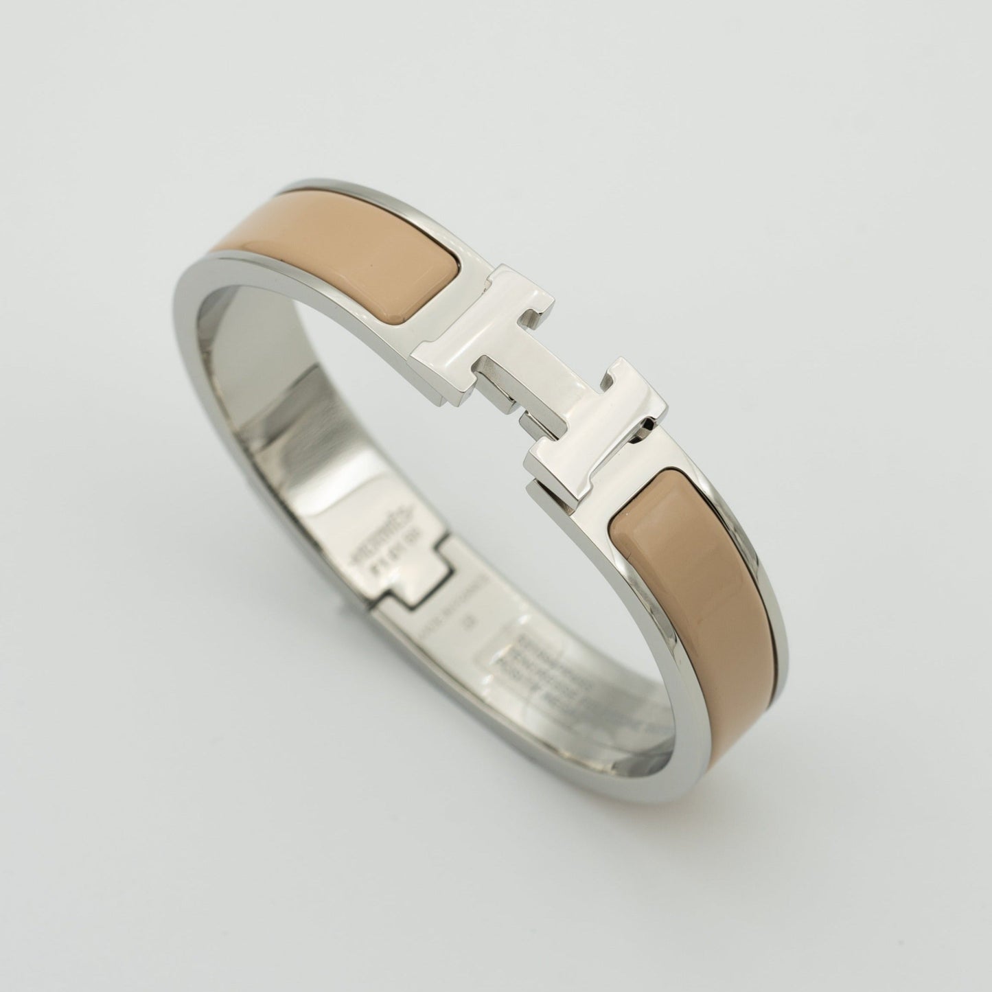 [Regal Gem]H GREY BRACELET