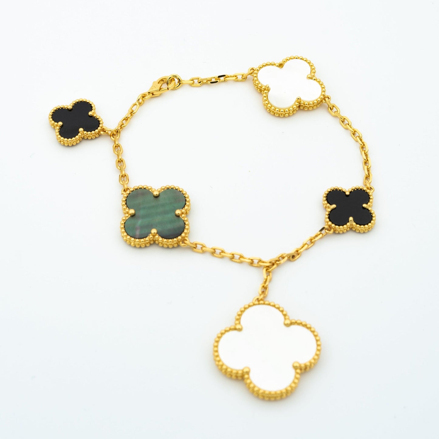 [Regal Gem]CLOVER BRACELET 5 MOTIFS ONYX MOP
