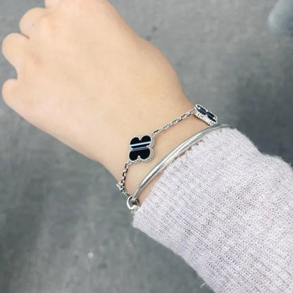 [Regal Gem] CLOVER 5 MOTIF PULSAR STONE BRACELET COLLECTION