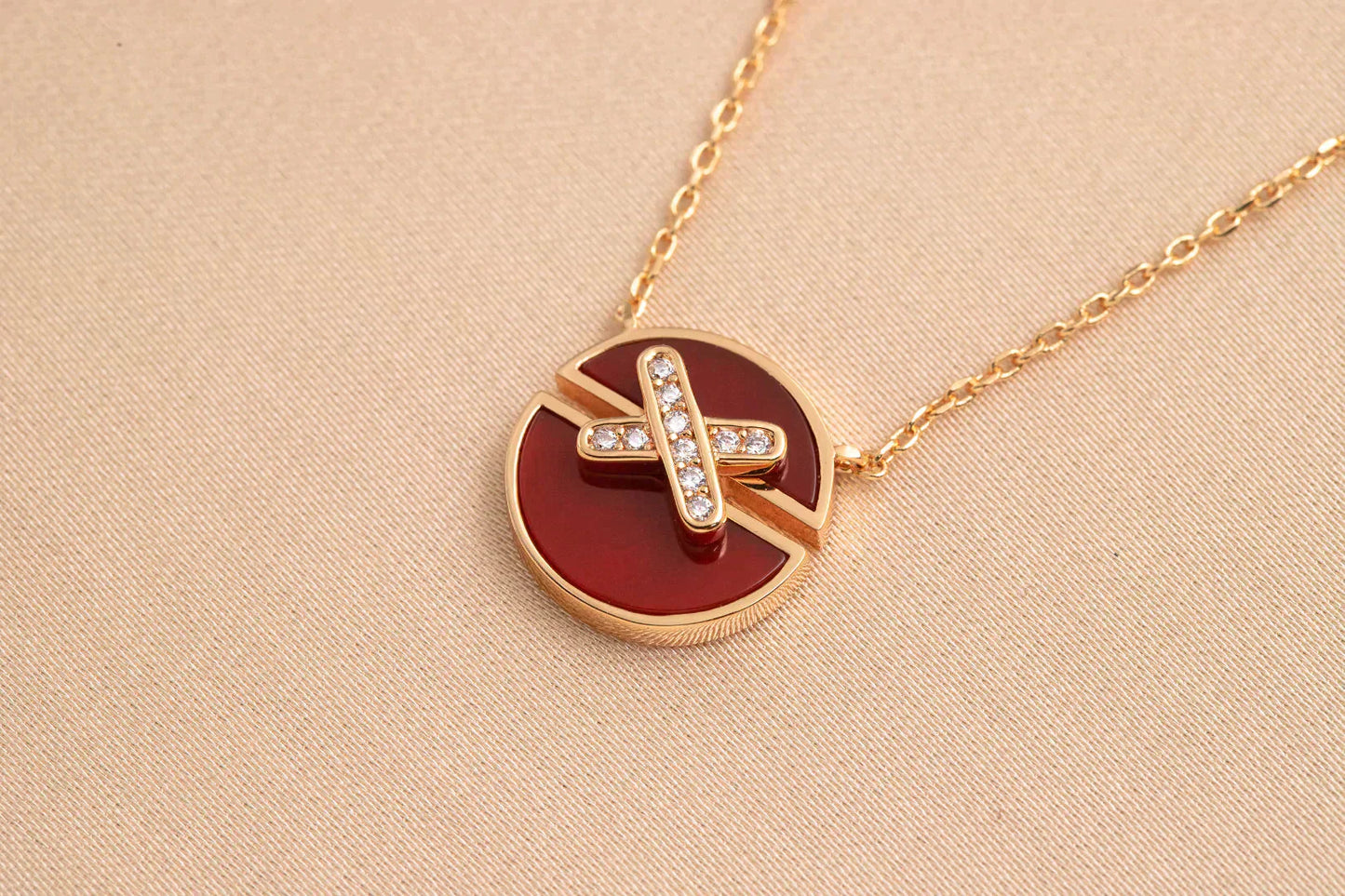 [Regal Gem]JEUX DE Regal Gem GOLD DIAMOND NECKLACE