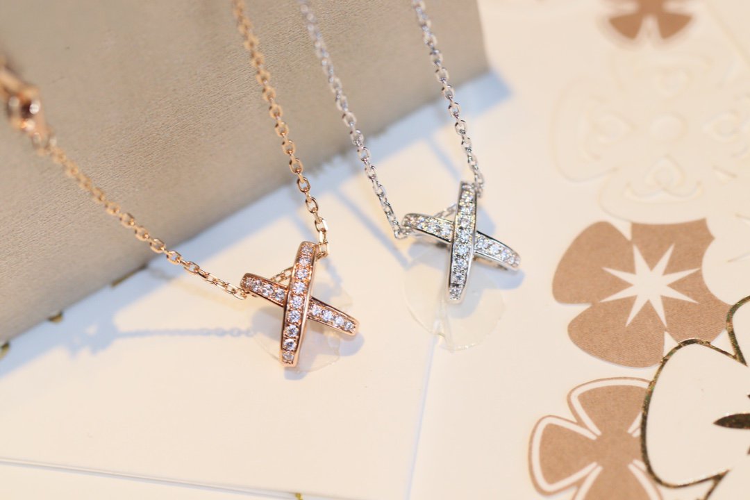 [Regal Gem]JEUX DE DIAMOND NECKLACE