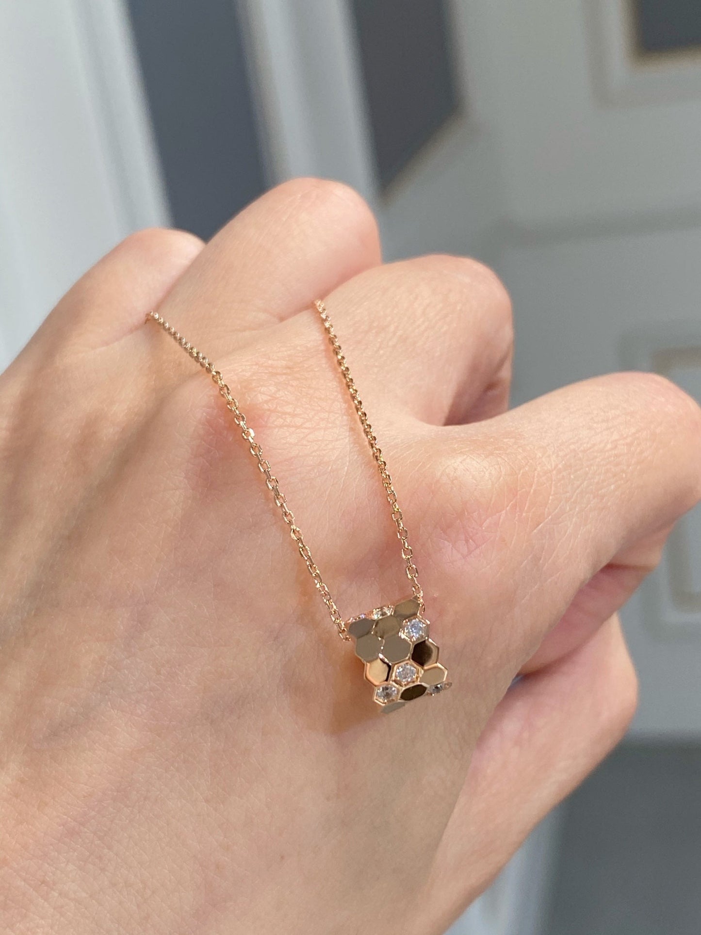 [Regal Gem]BEE LOVE DIAMOND NECKLACE