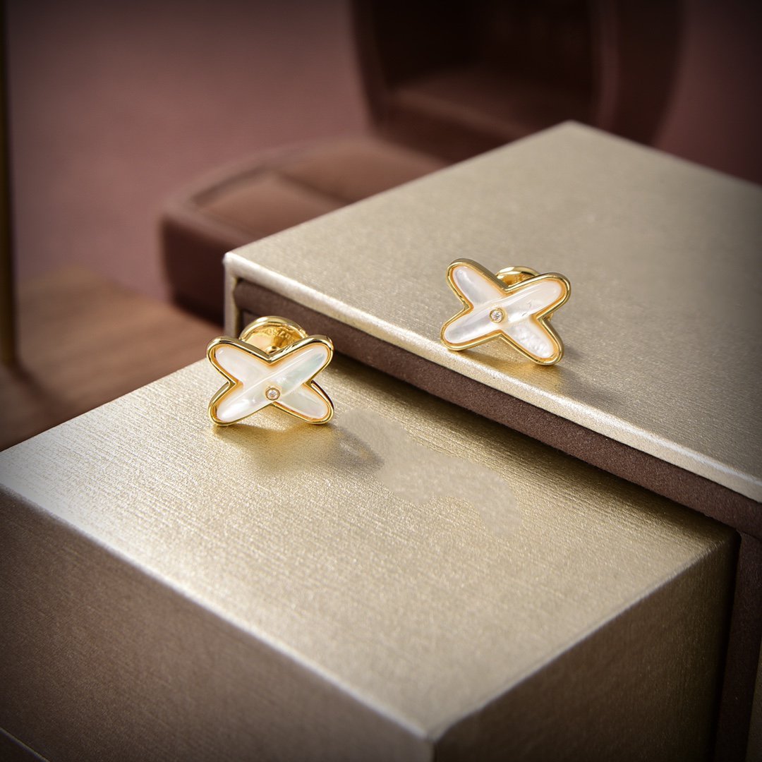 [Regal Gem]JEUX DE WHITE MOP GOLD DIAMOND EARRINGS