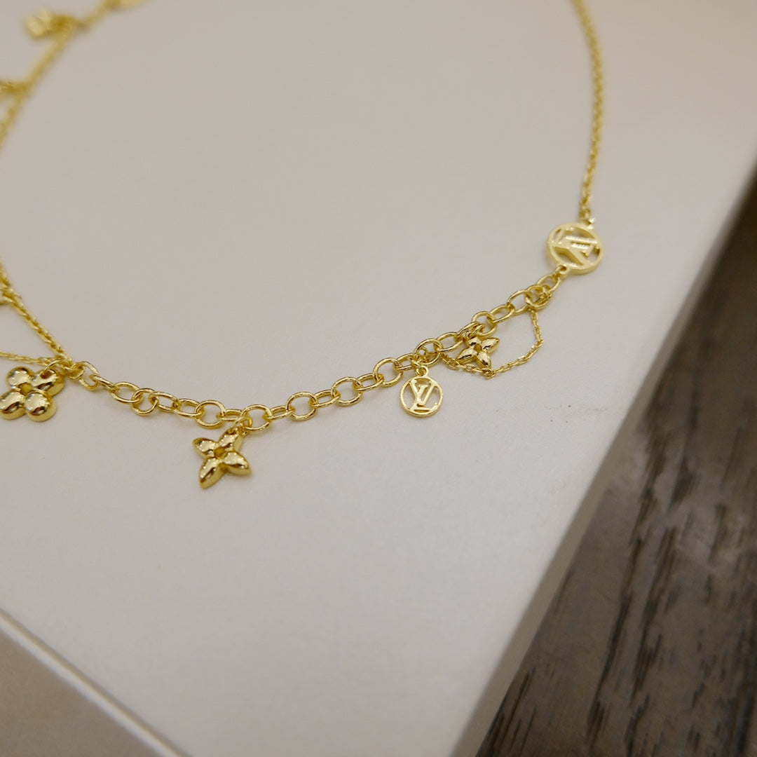 [Regal Gem]BLOOMING SUPPLE NECKLACE BRASS