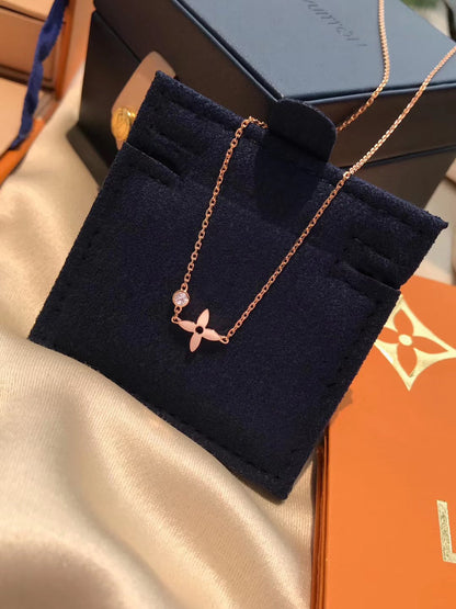 [Regal Gem]BLOSSOM PENDANT PINK GOLD AND DIAMOND