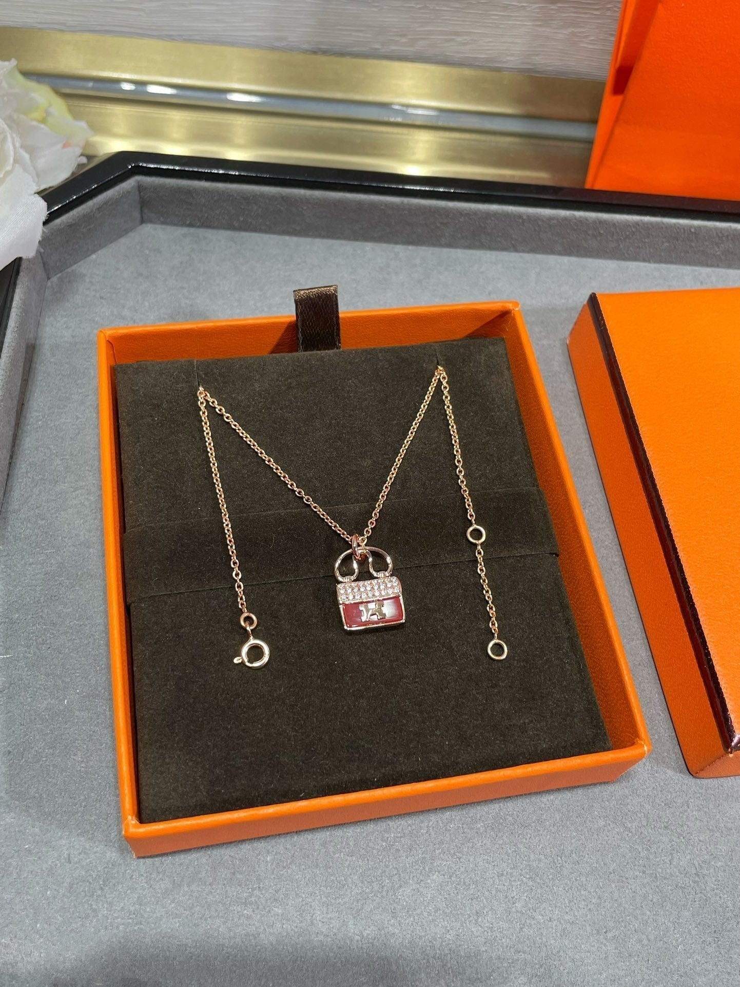 [Regal Gem]H CIRCE MOISSANITE PENDANT NECKLACE GOLD