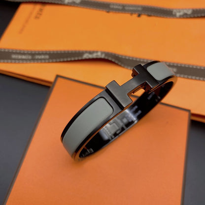 [Regal Gem]CLIC HM SO BLACK GREY BRACELET