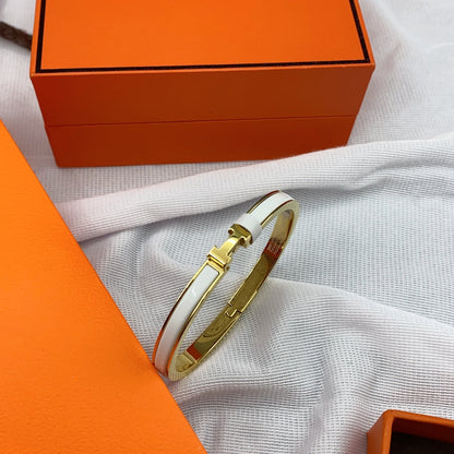 [Regal Gem]CLASSIC HM CLIC WHITE 8MM ENAMEL BRACELET
