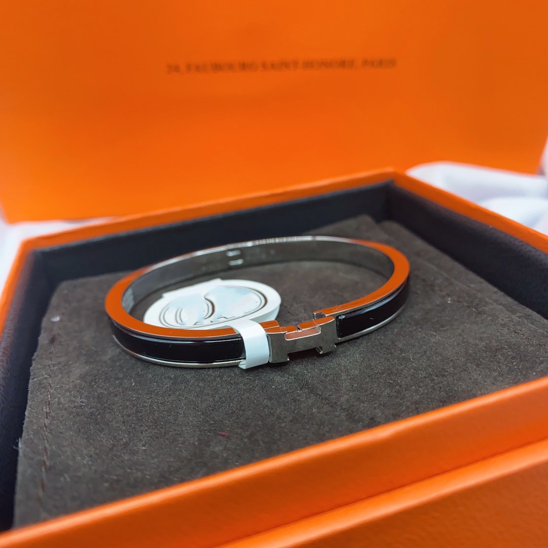 [Regal Gem]CLASSIC HM CLIC BLACK 8MM ENAMEL BRACELET